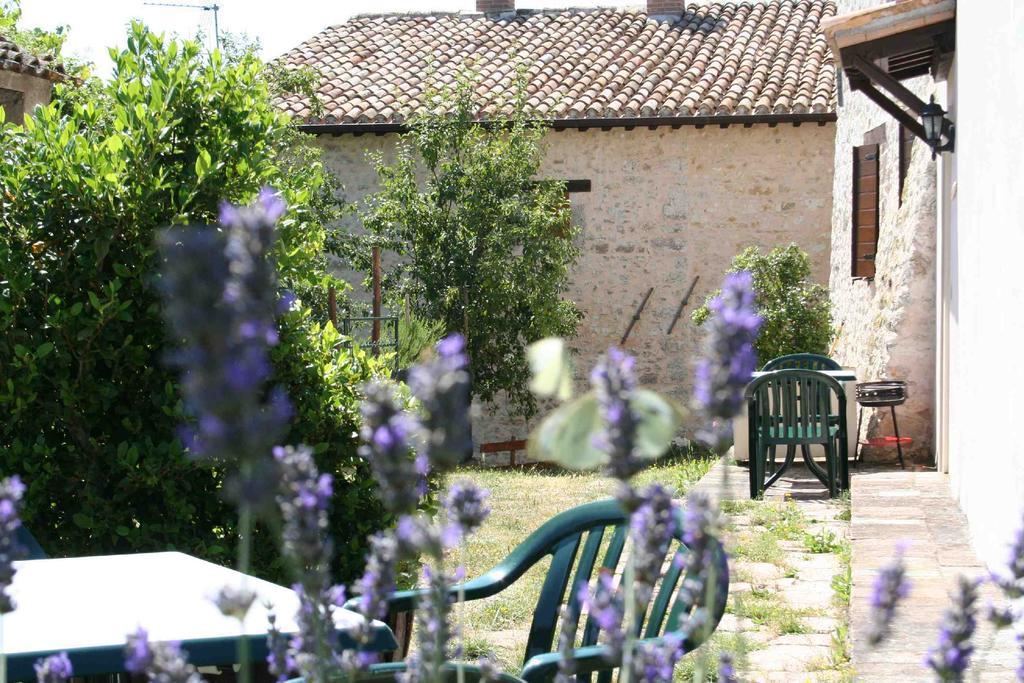 Borgo Di Fonni Casa de hóspedes Sellano Quarto foto