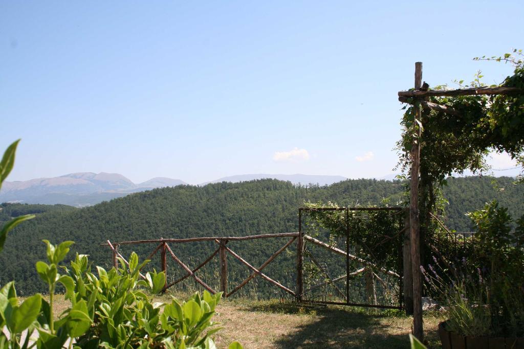 Borgo Di Fonni Casa de hóspedes Sellano Quarto foto